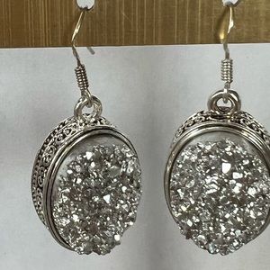 Silver 🆕  druzy earrings